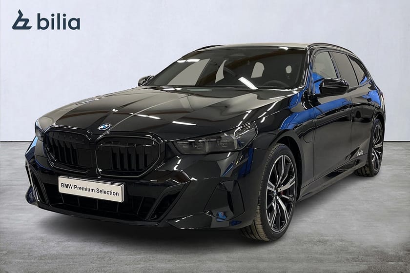 Bild 1 av BMW 550e xDrive Touring 550 M Sport Pro B&W Panorama Kamera Drag