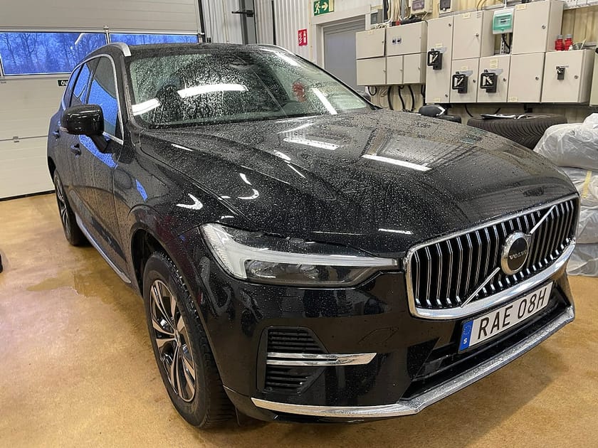 Bild 2 av Volvo XC60 T6 Recharge Core Bright plug in AWD 350HK 4x4 Läder Panorama