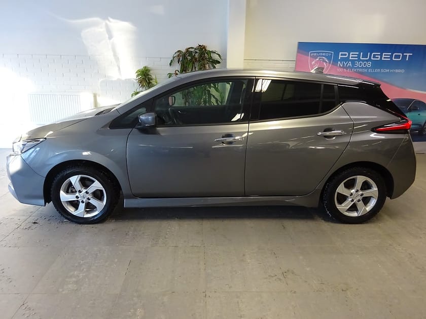 Bild 1 av Nissan Leaf N-Connecta 39 kWh 5-D