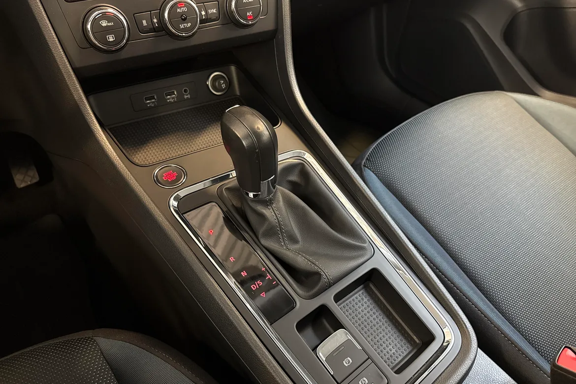 picture of a car
