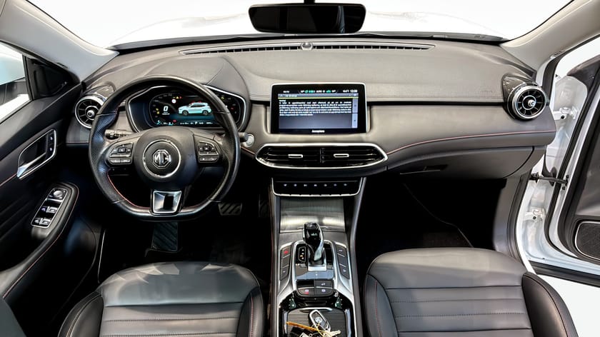 Bild 4 av MG EHS PHEV Luxury | 360-Kam | Pano | Drag | 258hk