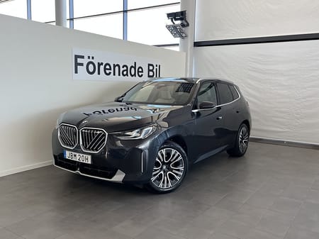 BMW X3 30e xDrive 4,95 ränta H/K Drag Adpt Farth Rattvärme