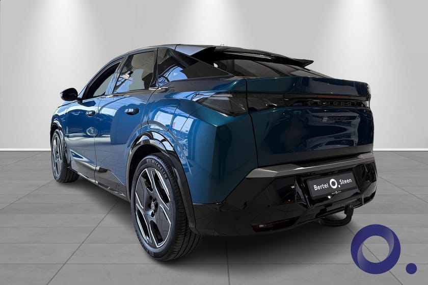 Bilde 3 av Peugeot E-3008 GT /  HiFi Arkamys