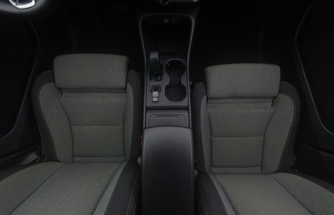 Volvo XC40 2024 - miniatyr 9