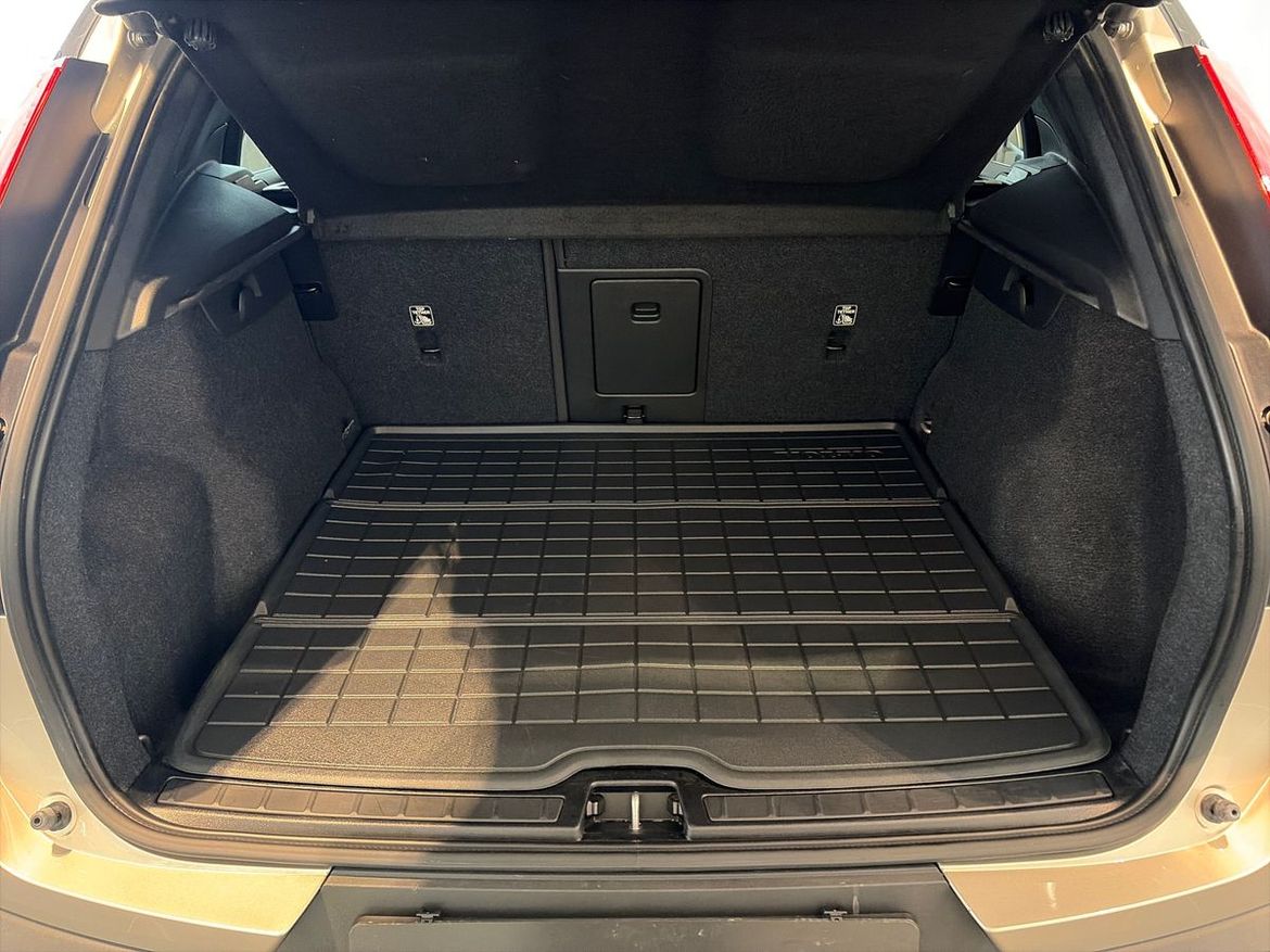 Volvo XC40 2023 - miniatyr 6