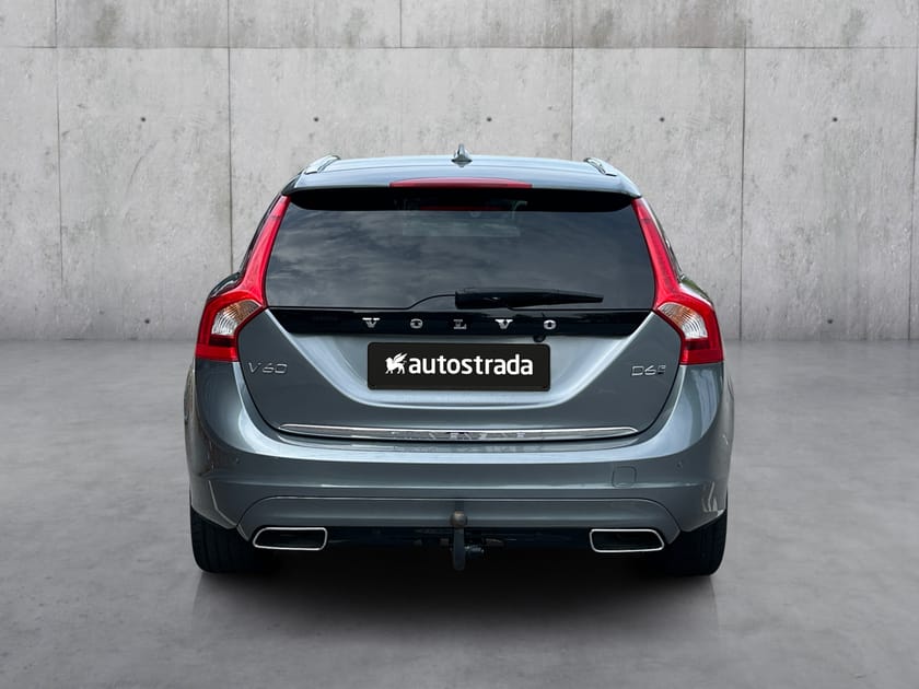 Bilde 4 av Volvo V60 D6 AWD Twin Engine|Summum|H.feste|R.Kamera|Skinn