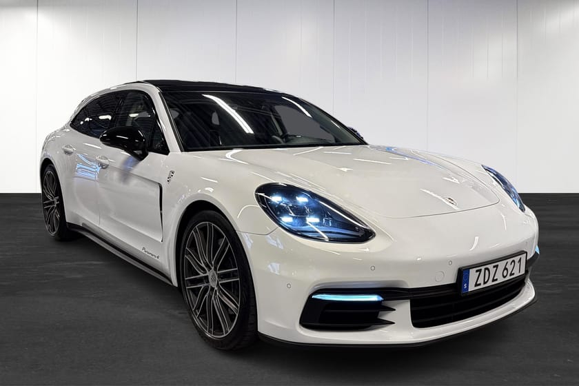 Bild 2 av Porsche Panamera 4 Sport Turismo PDK | Chrono | Pano | Navi | Bose |