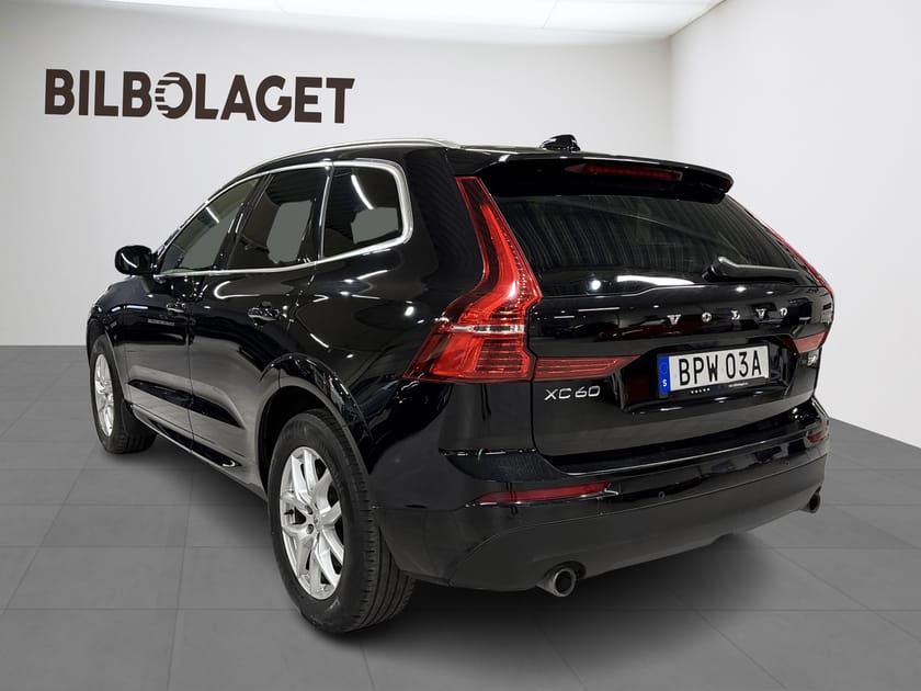 Bild 3 av Volvo XC60 B4 AWD Diesel Mom Adv Edt Läder TeknikPkt Drag