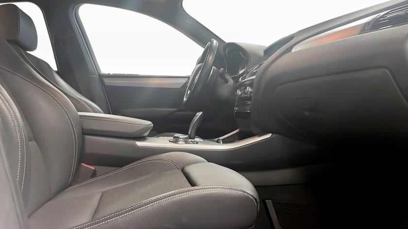 Bild 3 av BMW X4 xDrive20d xDrive 20d M-Sport, Drag, Rattvärme, Backkamera, HiFi, Värmare, Tonat