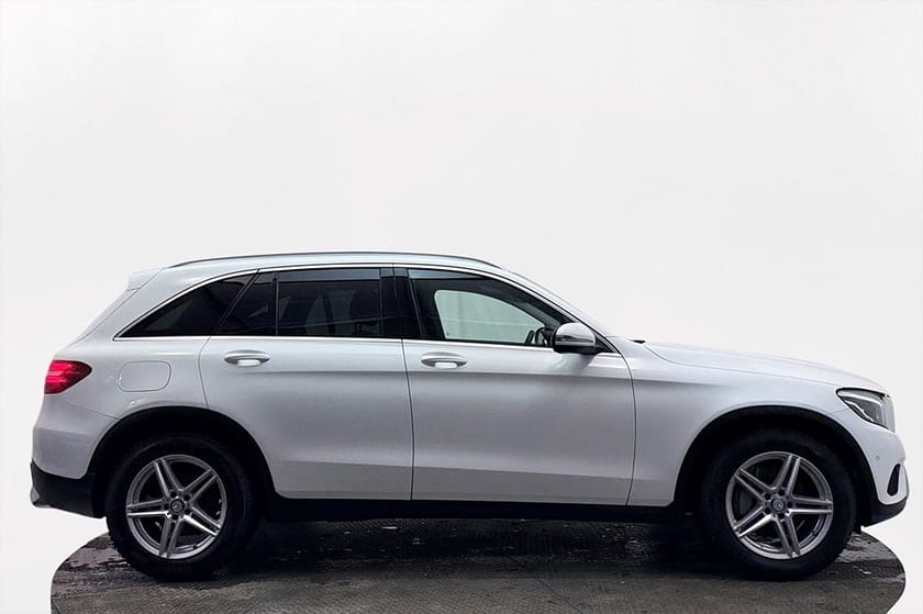 Bild 5 av Mercedes-Benz GLC 220 d 4MATIC 4M Drag Nav Delläder Burmester Air Balance