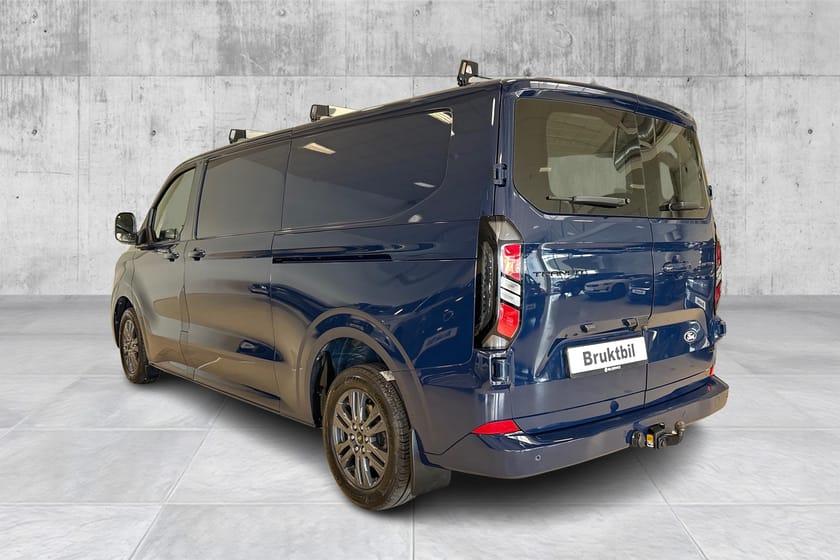 Bilde 3 av Ford Transit Custom 320 L2 170hk AUT AWD Limited/Webasto/Krok/Takstativ++