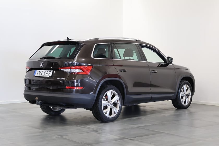 Bild 4 av Škoda Kodiaq 7-Seater Skoda 2.0 4x4 Businessline Canton Drag 1Ägare V-Hjul 7-Sits