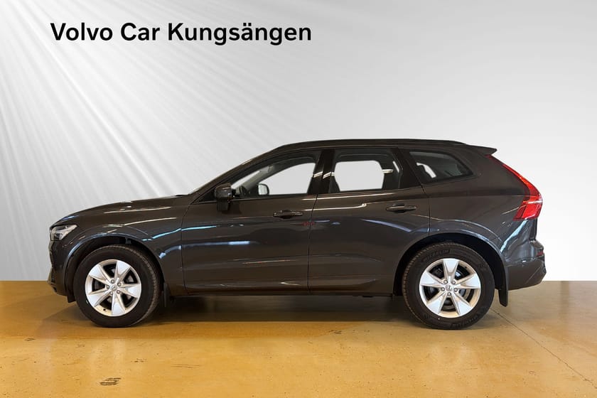 Bild 3 av Volvo XC60 MC73 B5 AWD Bensin Momentum DRAG 360
