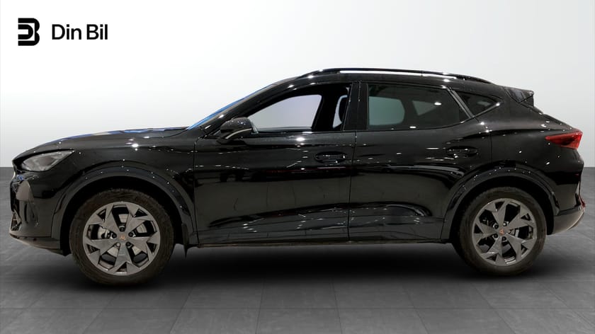 Bild 2 av CUPRA Formentor 1.5 eTSI 150hk DSG7 B-kamera Carplay