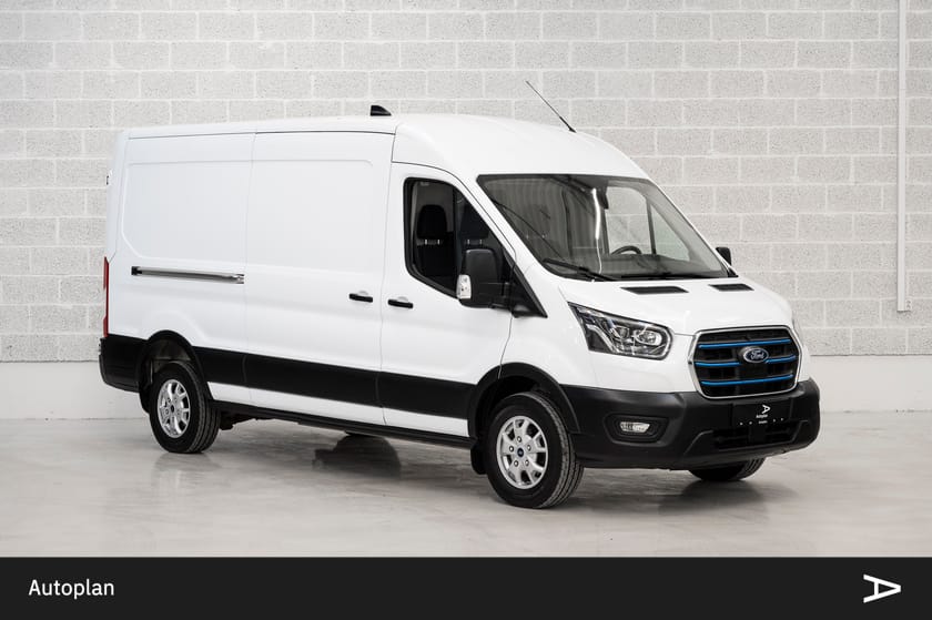 Bilde 1 av Ford E-Transit 350 68kWt 269hk L3H2 Trend