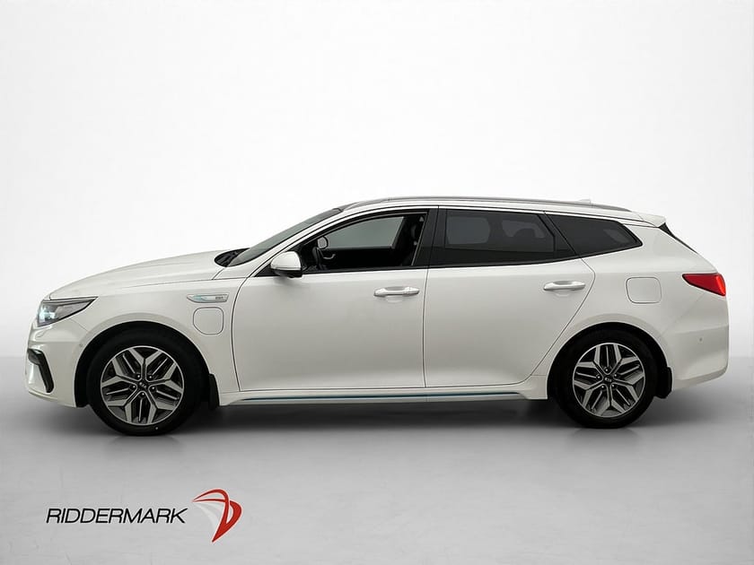 Bild 1 av Kia Optima Sport Wagon Plug-in Hybrid Adv Plus 2 Pano H/K 360 Skinn Drag