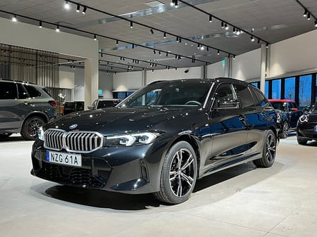 BMW 330e xDrive Touring