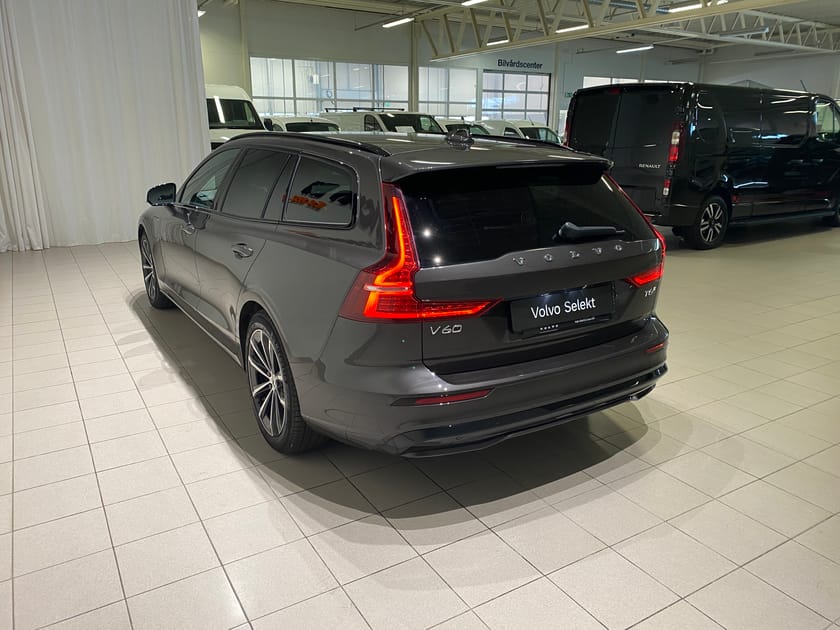 Bild 4 av Volvo V60 T6 Plus Dark Edition