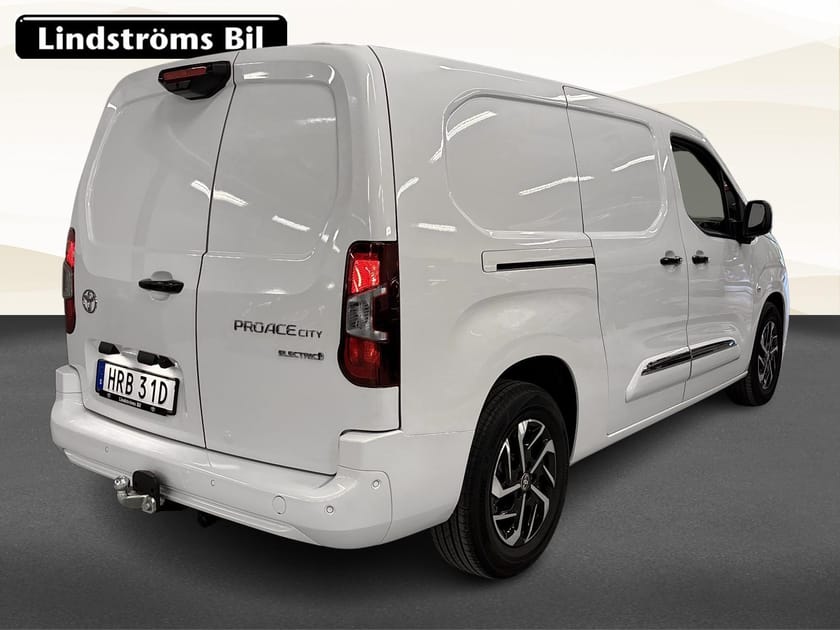 Bild 4 av Toyota ProAce City Electric Professional 50kWh 136hk S&V-Hjul Moms