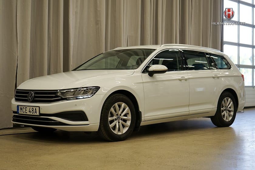 Bild 3 av Volkswagen Passat Sportscombi 1.5 TSI Cockpit Fjärr-värme Drag Kamera GPS