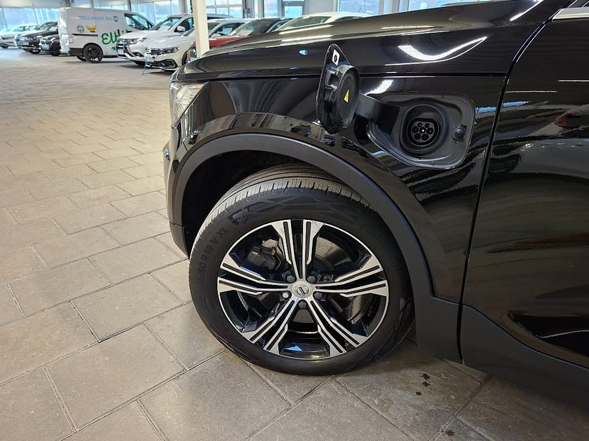 Bild 5 av Volvo XC40 Recharge T5 DCT Inscription Läder|Drag|H&K