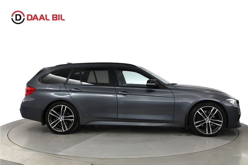 Bild 5 av BMW 330i xDrive Touring 252HK M-SPORT H/K® DRAG B-KAMERA NAVI