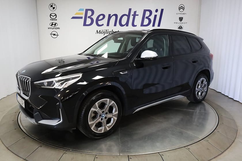 Bild 4 av BMW X1 xDrive30e | xLine | Comfort | Massage | Adaptiv fh.