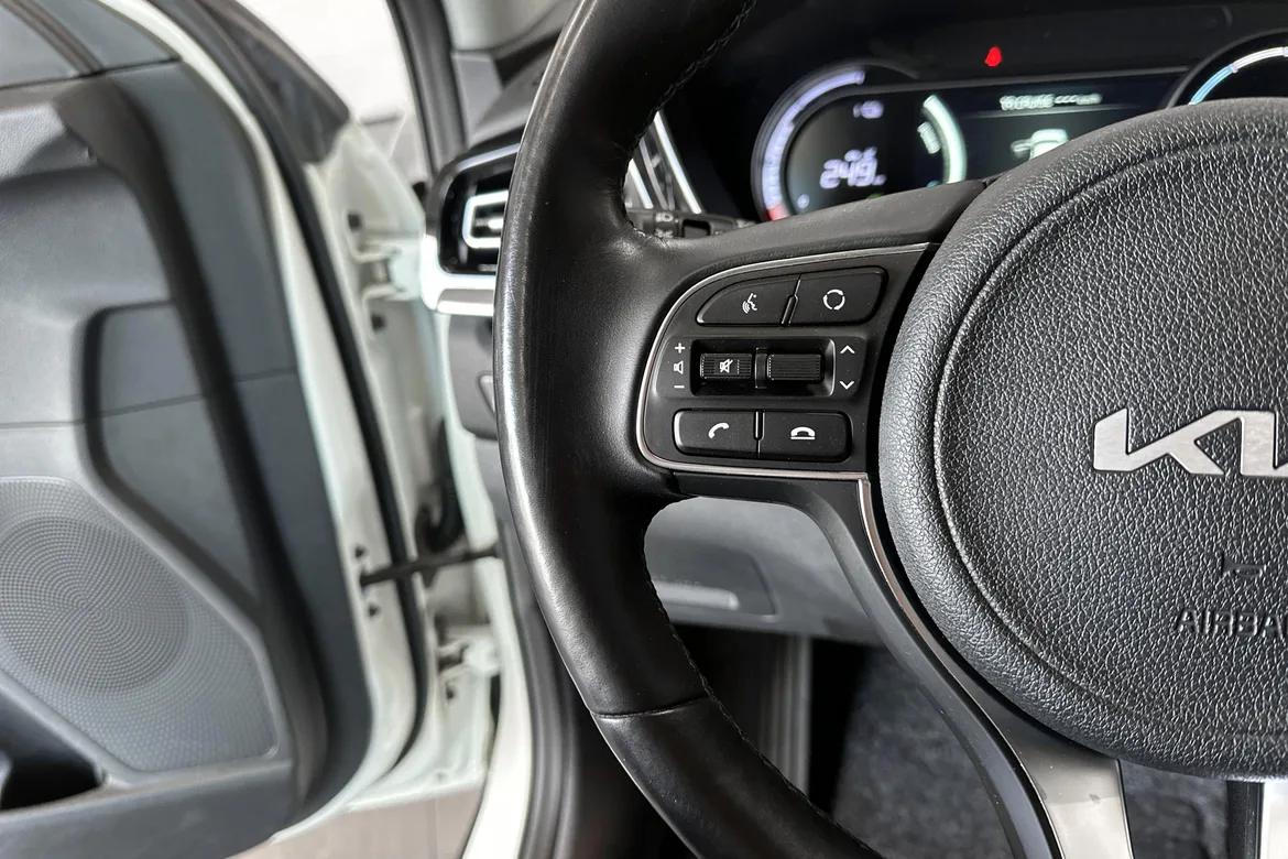 picture of a car