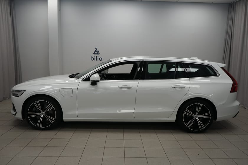 Bild 2 av Volvo V60 Recharge T8 Inscription