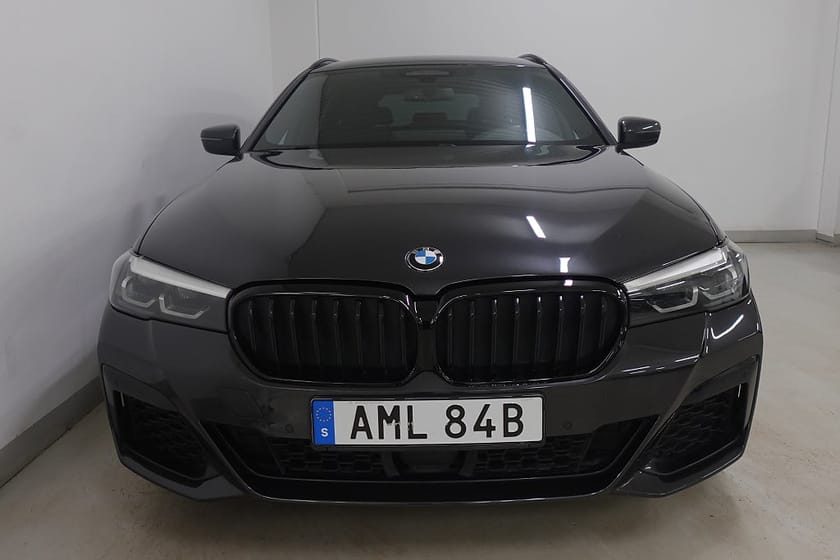 Bild 2 av BMW 520d xDrive Touring Steptronic M Sport D-värme Drag Cockpit