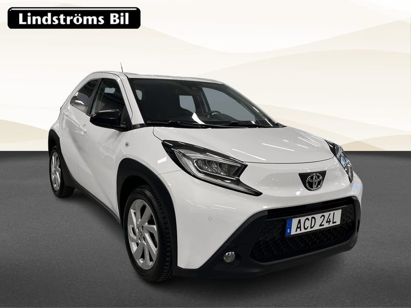 Bild 3 av Toyota Aygo X Play Comfort & Style 1.0 72hk S&V-Hjul Moms