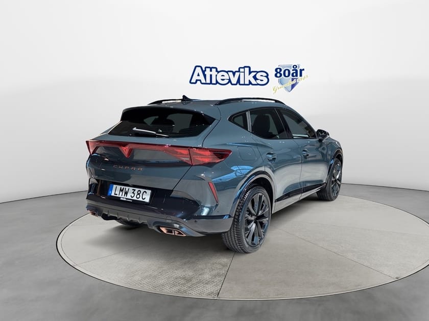 Bild 3 av CUPRA Formentor e-Hybrid 12mil | 1.5 204hk | ULTIMATE EDITION