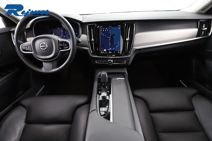 Bild 2 av Volvo V90 Cross Country B4 AWD Diesel Plus