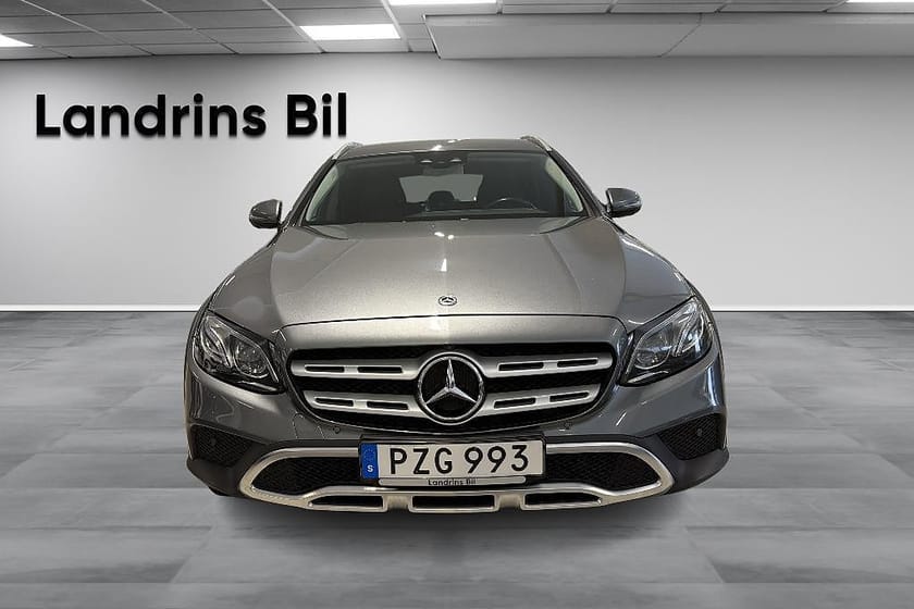 Bild 2 av Mercedes-Benz E 220 d 4MATIC All-Terrain Avantgarde
