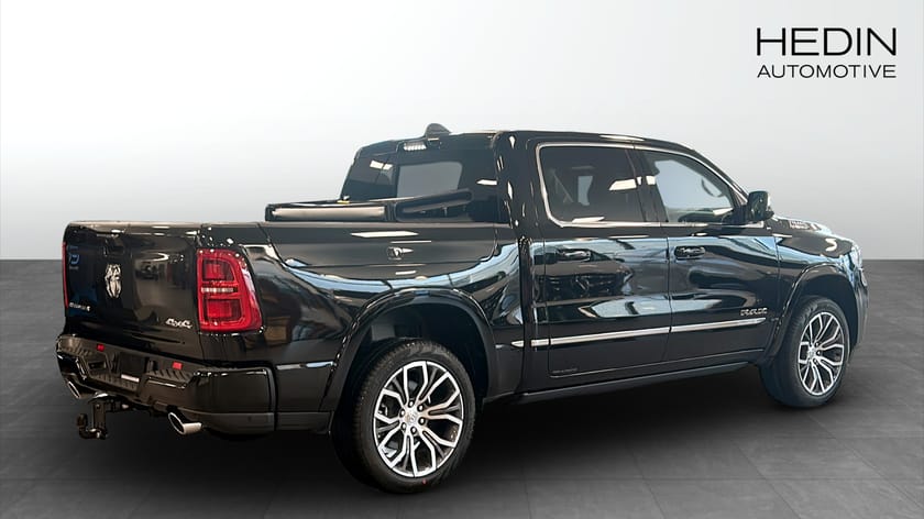 Bild 2 av RAM 1500 RHO TUNGSTEN CREW CAB