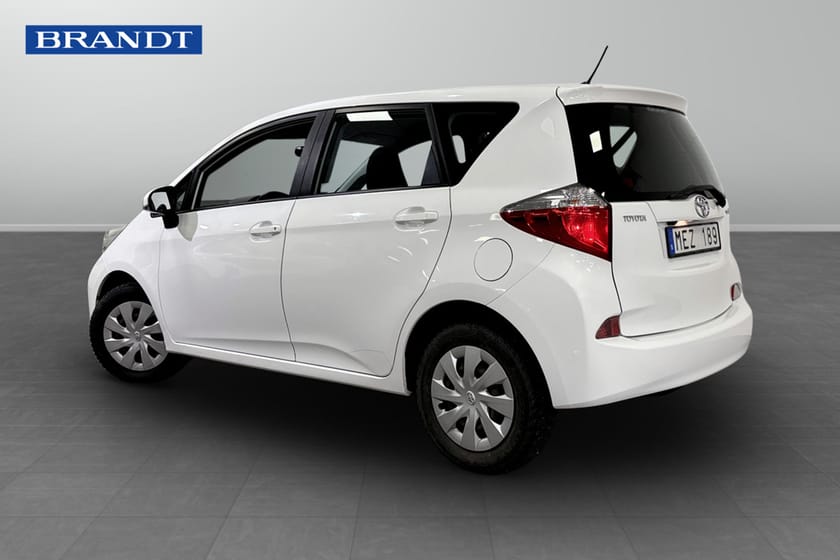 Bild 2 av Toyota Verso-S 1.33 Dual VVT-I Multidrive S 99Hk Aut