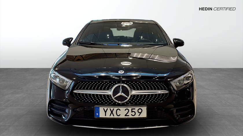Bild 2 av Mercedes-Benz A 200 | AMG Line | Panorama | 163hk