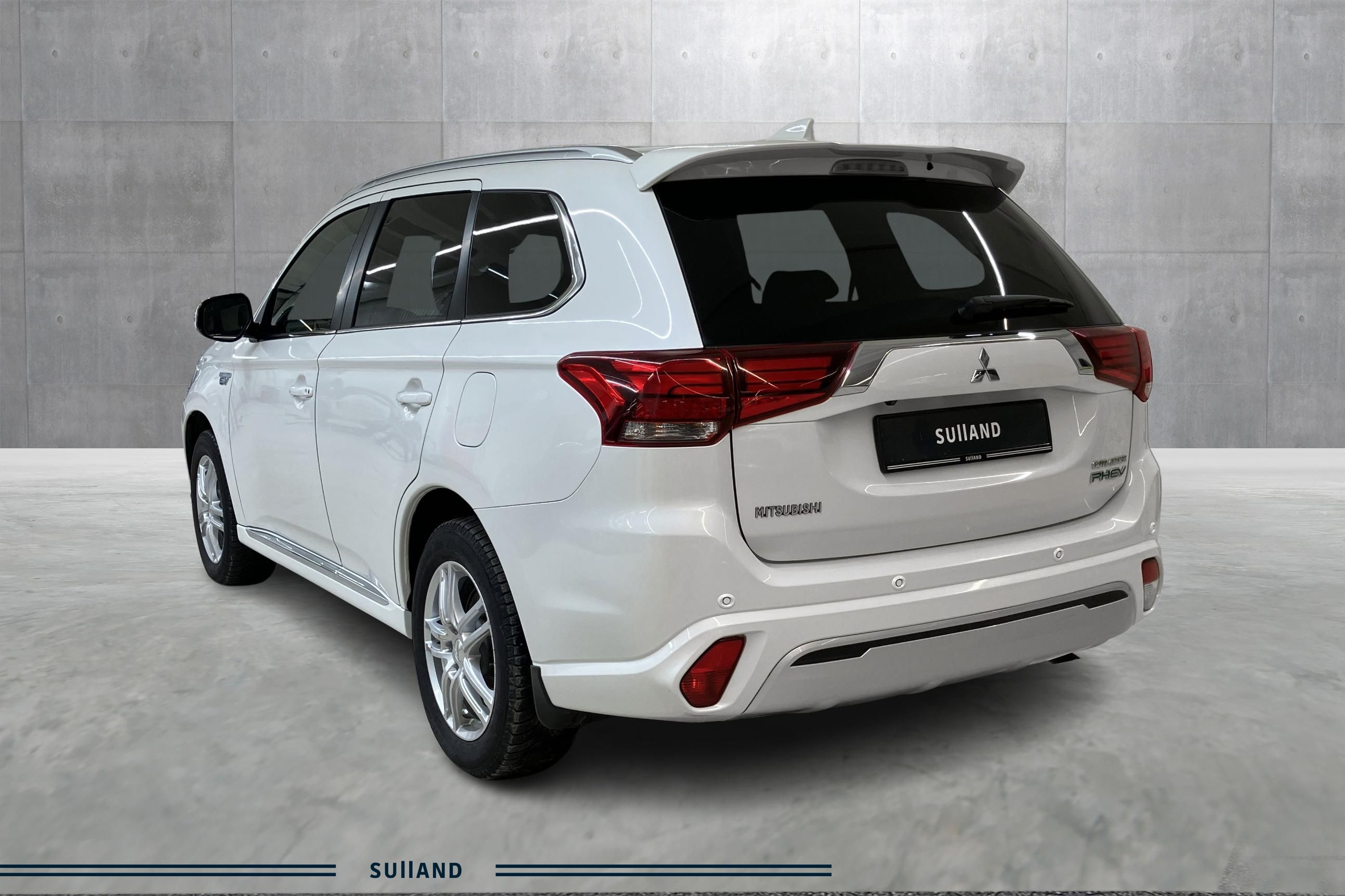 Thumnail bilde 2 av Mitsubishi Outlander PHEV