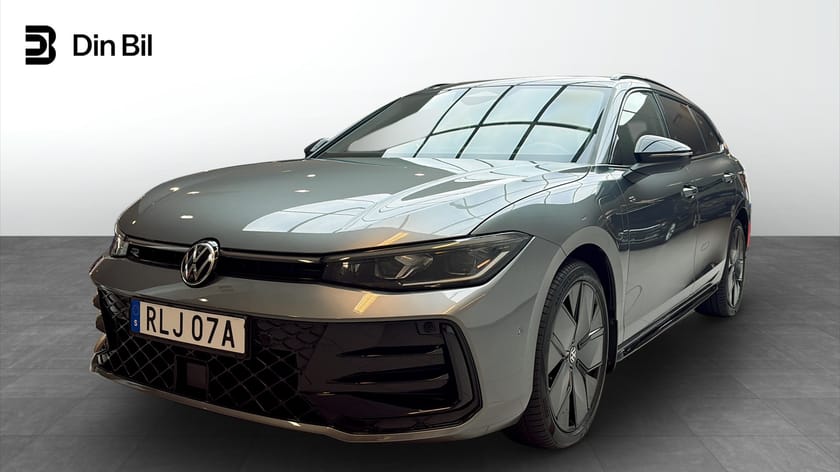 Bild 1 av Volkswagen Passat Variant eHybrid R-LINE 1.5 TSI 272HK Pano/Läder