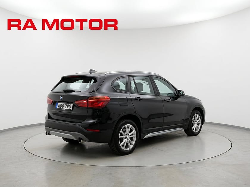Bild 4 av BMW X1 xDrive18d xLine | Backkamera | Navi | Skinn | Head-up
