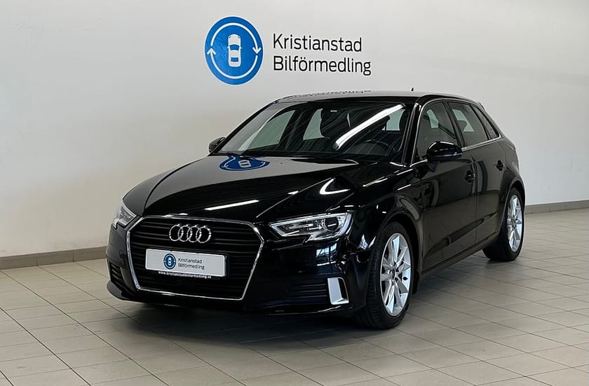 Bild 2 av Audi A3 Sportback 1.0 TFSI Prolinepaket, Cockpit, Smartphone