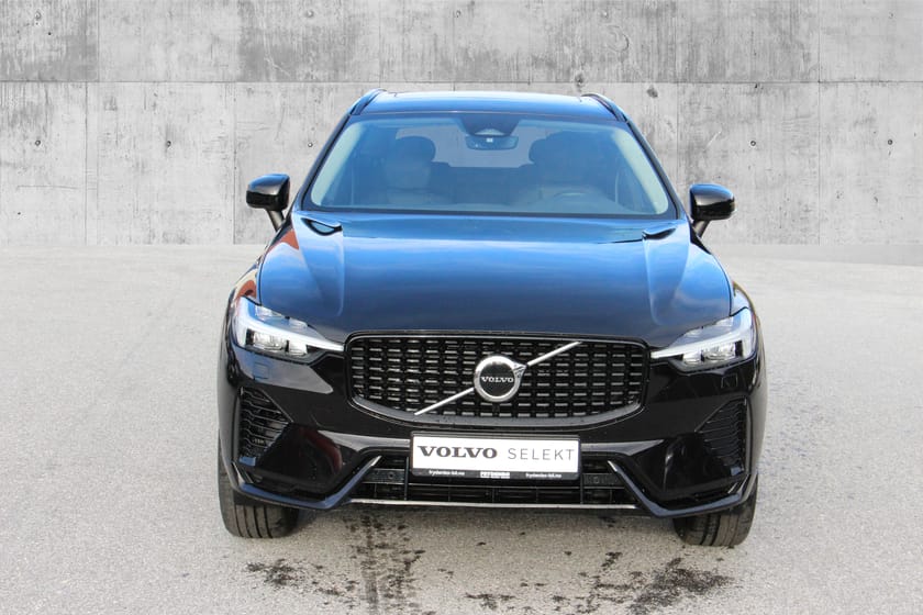Bilde 2 av Volvo XC60 Recharge T6 Plus Dark KROK|H&K|PANO|19"
