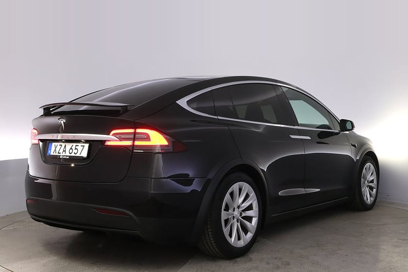 Bild 5 av Tesla Model X 90D AWD 7-sits EAP Pano Luftfjädring