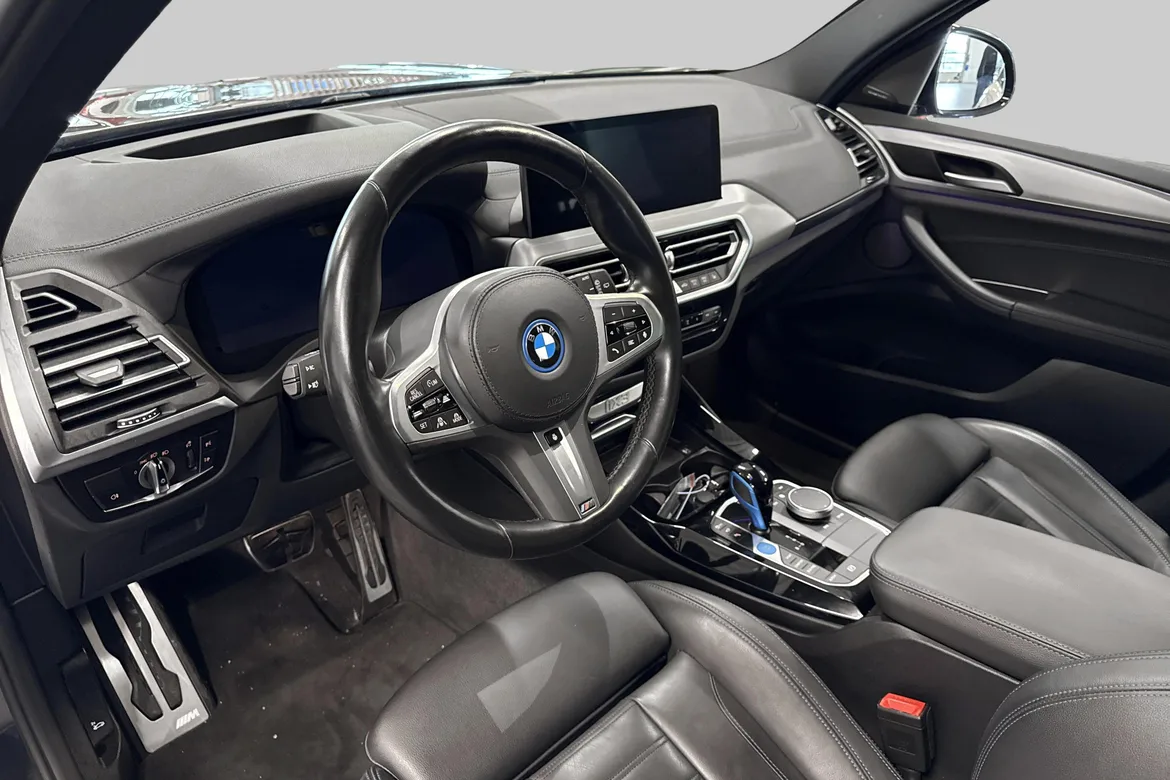 picture of a car