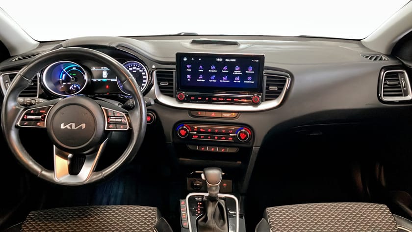 Bild 4 av Kia Ceed Sportswagon Plug-in Hybrid PHEV ADVANCE 141HK DRAG KAMERA CARPLAY NAVI