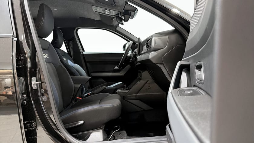 Bild 3 av Dacia Duster Hybrid 155 EXPRESSION fr: 2990kr/mån privatleasing