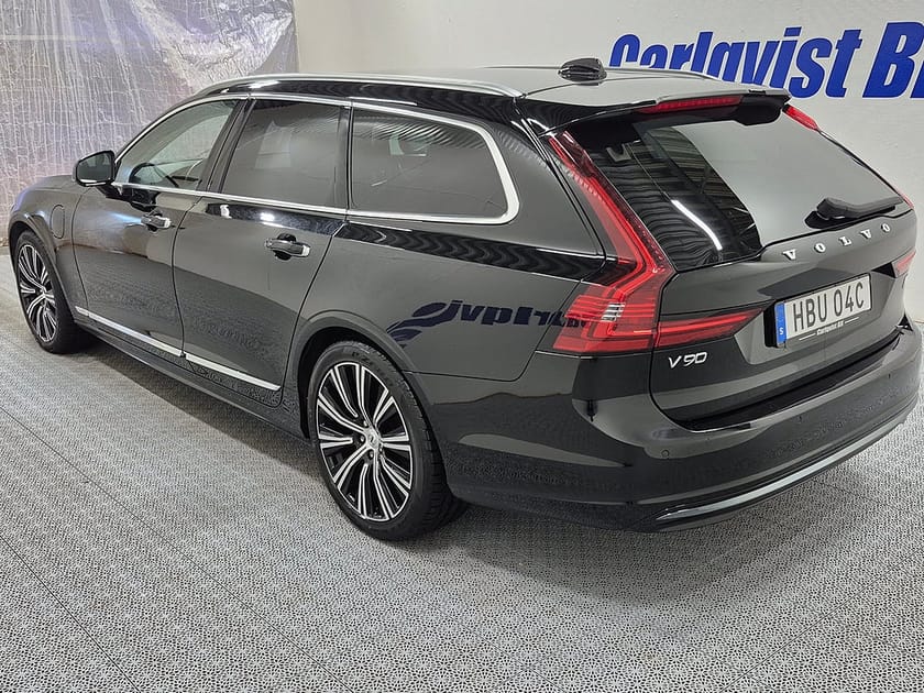 Bild 5 av Volvo V90 T8 Recharge Inscription plug in AWD 392HK 4x4 Läder