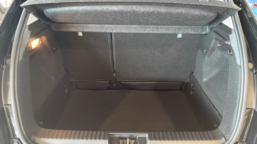 Bild 5 av Renault Captur EQUILIBRE MILD HYBRID 140 EDC (MY22)