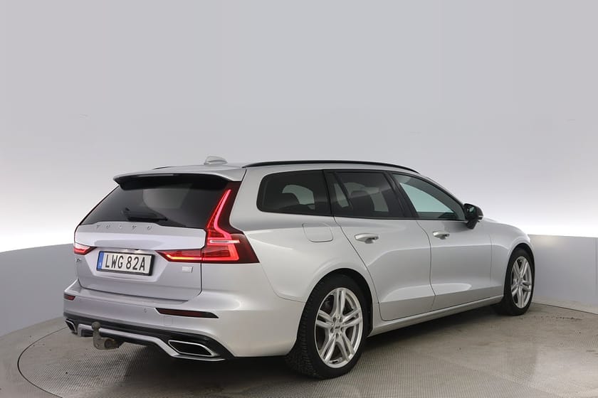 Bild 4 av Volvo V60 Recharge T6 AWD R-Design Dragkrok Inkl V-hjul MOMS