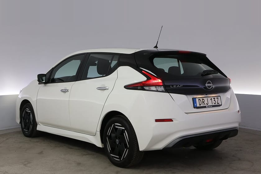 Bild 4 av Nissan Leaf 40 kWh Acenta Snabbladdning BLIS Navi V-Hjul